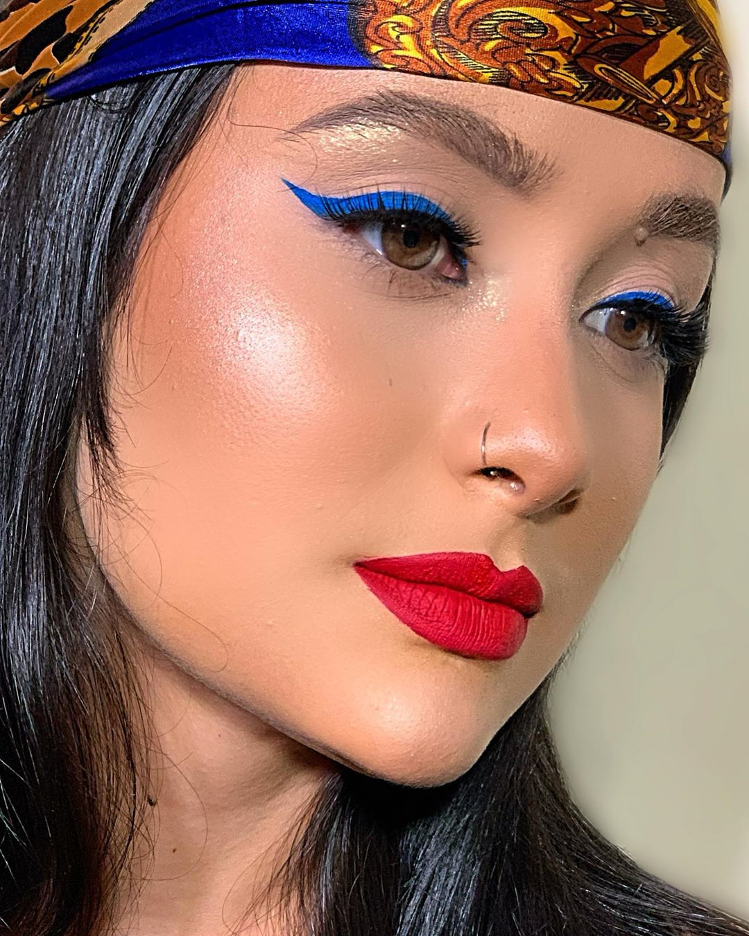 Maquillaje AZUL: 43 ideas con imágenes para inspirarte - 1660586500 427 55 ideas maravillosas FOTOS E VIDEOS