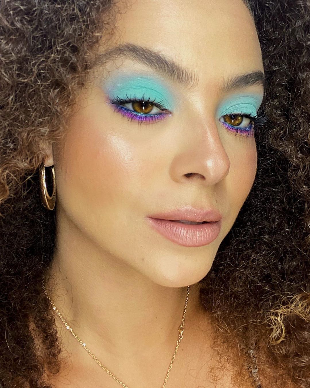 Maquillaje AZUL: 43 ideas con imágenes para inspirarte - 1660586502 820 55 ideas maravillosas FOTOS E VIDEOS