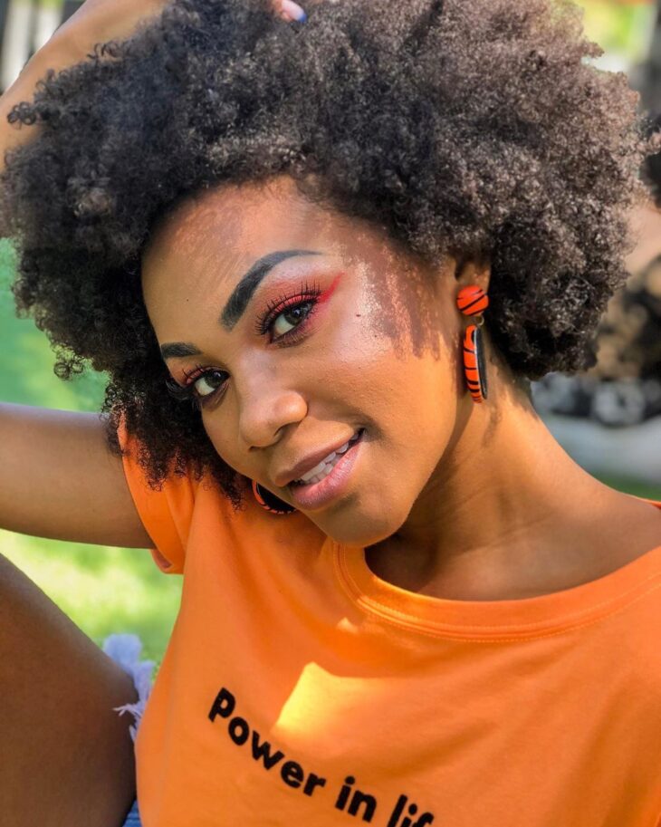 Eyeliner de otro color: 15 ideas para inspirar y copiar - 1660589210 199 tutoriales tecnicas y fotos para jugar con los colores