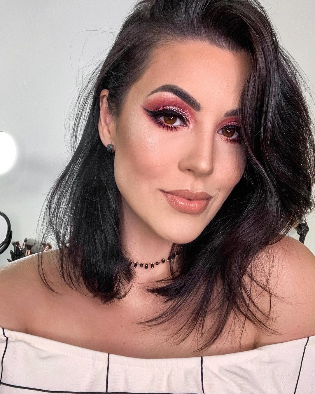 Descubre cómo lograr un delineado clásico a la perfección - 1660593580 388 aprende a hacer esta linea atemporal a la perfeccion