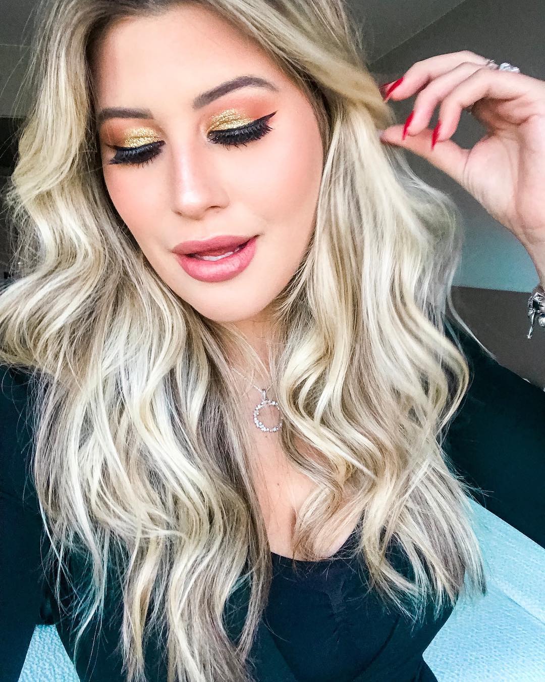 40 imágenes y consejos para lograr el maquillaje de ojos correcto - 1660594132 156 40 fotos y trucos para conseguir el maquillaje adecuado