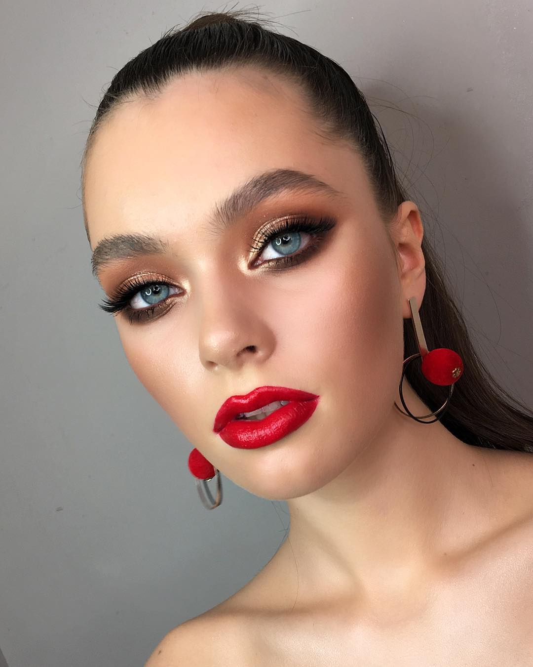 40 imágenes y consejos para lograr el maquillaje de ojos correcto - 1660594136 135 40 fotos y trucos para conseguir el maquillaje adecuado