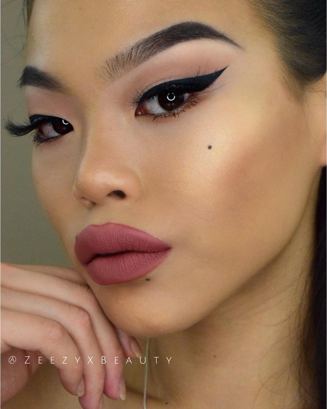 Delineado de ojos: Guía con los tips para quedar impecable - 1660600166 549 tutorial con los secretos para una linea perfecta